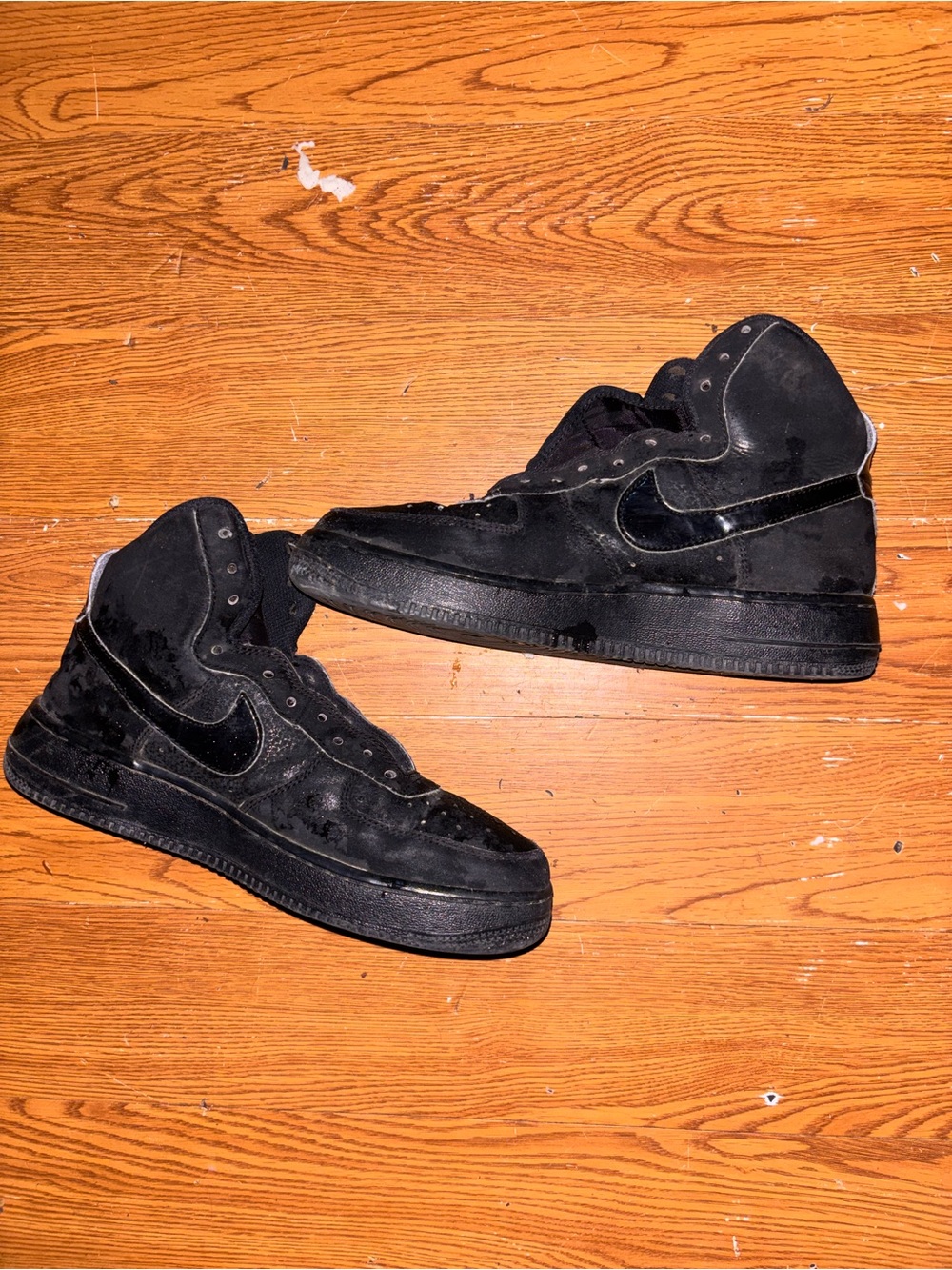 Nike Men's Black High-Top Sneakers